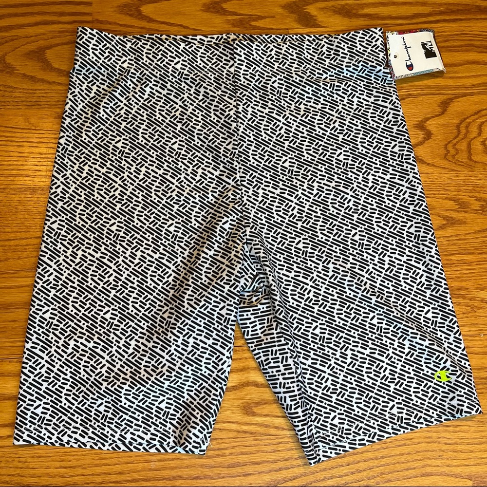 NWT Champion x MTV Limited Edition Bike Shorts Women’s XL Black & White